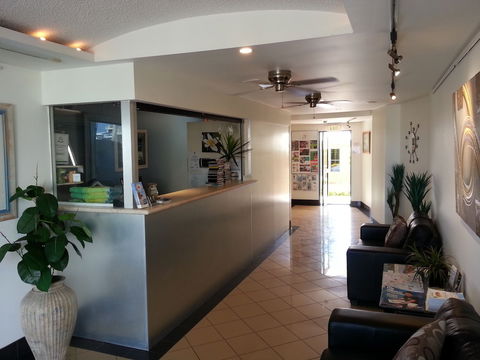 Alexandra On The Pacific - Holiday Sunshine Coast 1