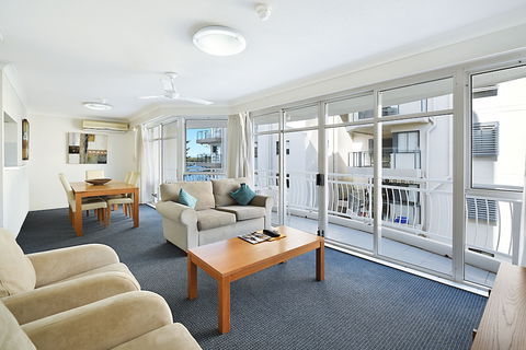 Atrium Resort - Holiday Sunshine Coast 6