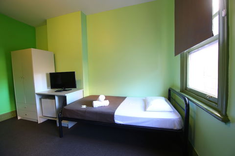 Sydney Central Inn - Hostel - Holiday Sunshine Coast 4