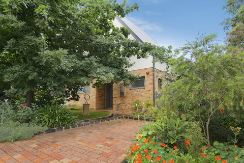 Bungunyah Apartments - Holiday Sunshine Coast 4