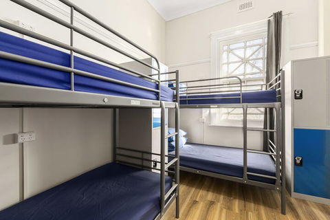 Sydney Backpackers - Hostel - Holiday Sunshine Coast 4