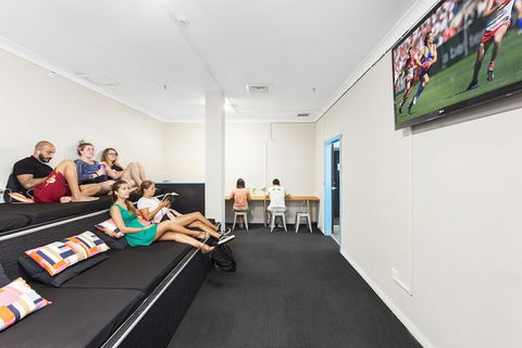 Sydney Backpackers - Hostel - Holiday Sunshine Coast 5