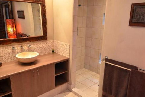 Seclusions Of Yallingup - Sunshine Coast Tourism 6