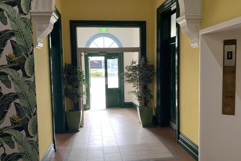 Elephant Backpacker Sydney - Hostel - Sunshine Coast Tourism 2