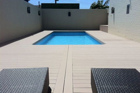 Arabella On West Apartments - Holiday Sunshine Coast 4