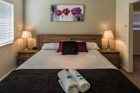 Rosslyn Bay Resort - Holiday Sunshine Coast 4