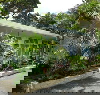 Hoey Moey Backpackers - Hostel - Holiday Sunshine Coast