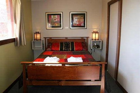 Golden Embers Apartments - Holiday Sunshine Coast 3