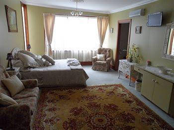 Golden Embers Apartments - Holiday Sunshine Coast 0