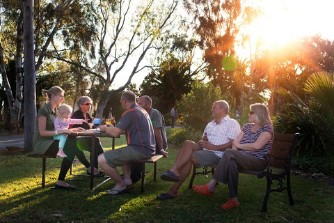 Modra's Apartments - Sunshine Coast Tourism 0