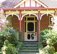 Fawkes House Country Spa Retreat - Sunshine Coast Tourism