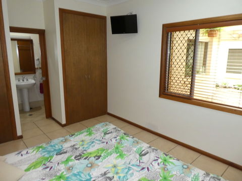 The Summit Rainforest Retreat - Holiday Sunshine Coast 5