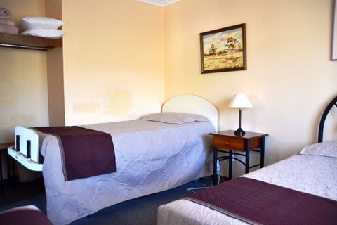 Avoca Cottages - Holiday Sunshine Coast 5