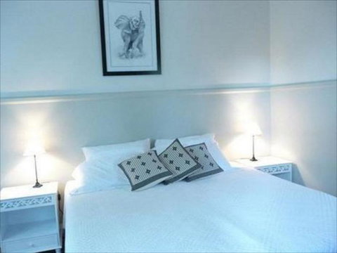 A Room With A View Bed & Breakfast - Holiday Sunshine Coast 5