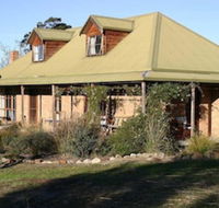 Wind Song Bed  Breakfast - Holiday Sunshine Coast