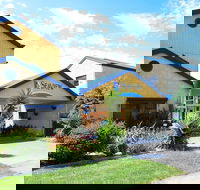 Seaview Motel and Apartments - Sunshine Coast Tourism