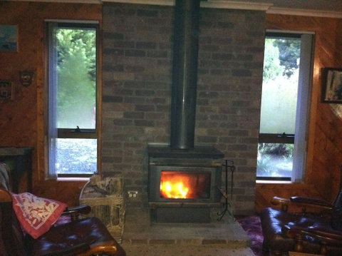 Blueberry B & B - Sunshine Coast Tourism 1