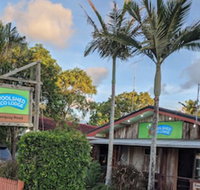 Woolshed Eco Lodge - Sunshine Coast Tourism
