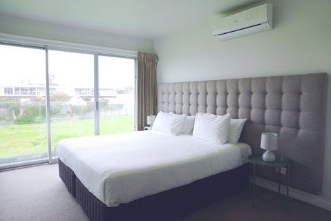 The Apollo Apartments - Holiday Sunshine Coast 6