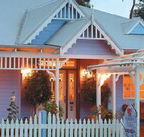 Lanterns Retreat - Sunshine Coast Tourism