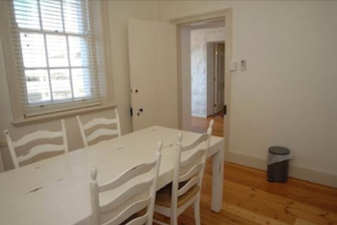 Cape Nelson Lighthouse - Sunshine Coast Tourism 6