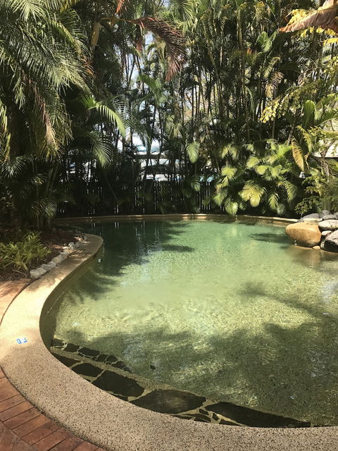 Palm Villas Resort - Sunshine Coast Tourism 1