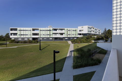 Western Sydney University Village - Campbelltown Campus - Sunshine Coast Tourism 6