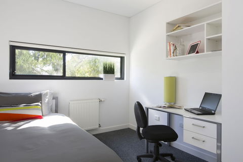 Western Sydney University Village - Campbelltown Campus - Sunshine Coast Tourism 4