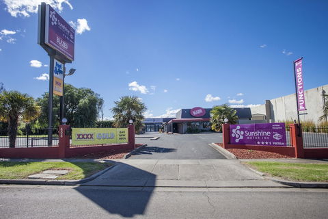 Sunshine Motor Inn - Sunshine Coast Tourism 1