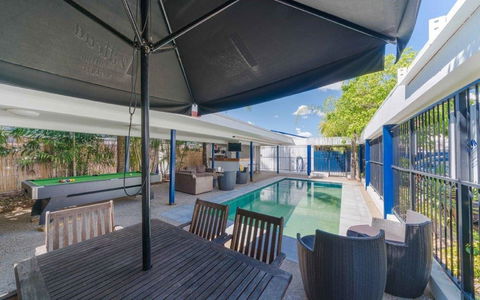 The Cosmopolitan Motel And Serviced Apartments - Holiday Sunshine Coast 5