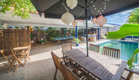 The Cosmopolitan Motel And Serviced Apartments - Holiday Sunshine Coast 3