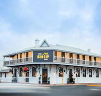 Nightcap at the Ship Inn - Sunshine Coast Tourism