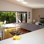 AtLIZZIE - Holiday Sunshine Coast 0