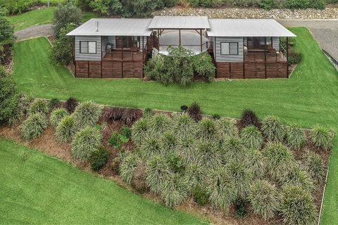 Lilypad Luxury Cabins - Sunshine Coast Tourism 3