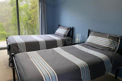 Grand View Holiday Home - Sunshine Coast Tourism 3