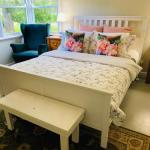 Bush Retreat Farm House - Holiday Sunshine Coast 0