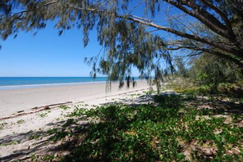 Spindrift Townhouse No.3 - Sunshine Coast Tourism 7