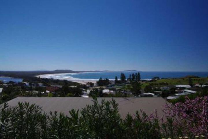 Yessabah NSW Sunshine Coast Tourism