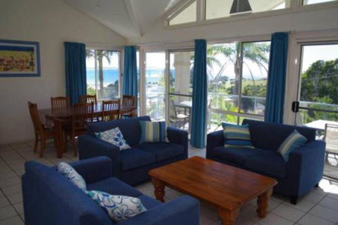 Breakers 2 13 East Street - Sunshine Coast Tourism 5