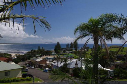 Breakers 2 13 East Street - Sunshine Coast Tourism 0