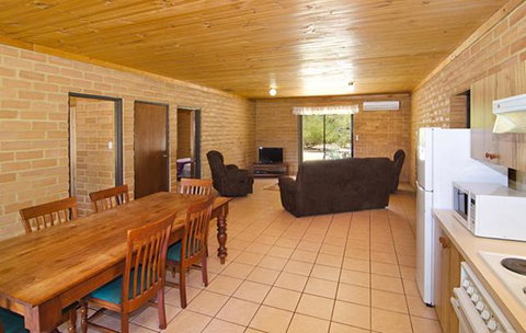 Turner Brook Chalet - Holiday Sunshine Coast 5