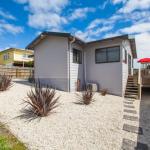 Bircoo Cottage Beach & Golf Getaway - Holiday Sunshine Coast 0
