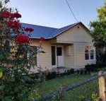Cottage on Main - Sunshine Coast Tourism