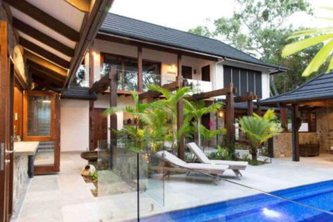 Spice At Oak Award Winning Luxury Absolute Oceanfront House Oak Beach Near Port Douglas - Sunshine Coast Tourism 2