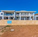 Blue Bay Beach Stay Mandurah - Sunshine Coast Tourism