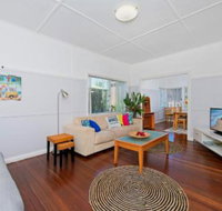 Central N Surf - Holiday Sunshine Coast