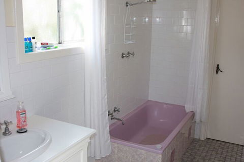 Archery Road Estate - Holiday Sunshine Coast 4