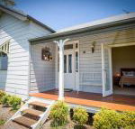 Wine Country Cottage located right at the Hunter Valley gateway close to everything - Holiday Sunshine Coast