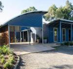 Corrugated Cottage - Holiday Sunshine Coast