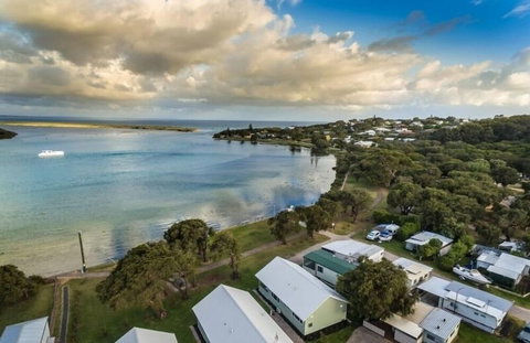 Turner Holiday Park - Holiday Sunshine Coast 1